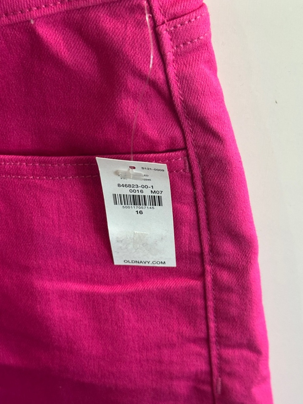 High-Waisted Wow Jean Shorts Size 16 - Picture 5 of 7